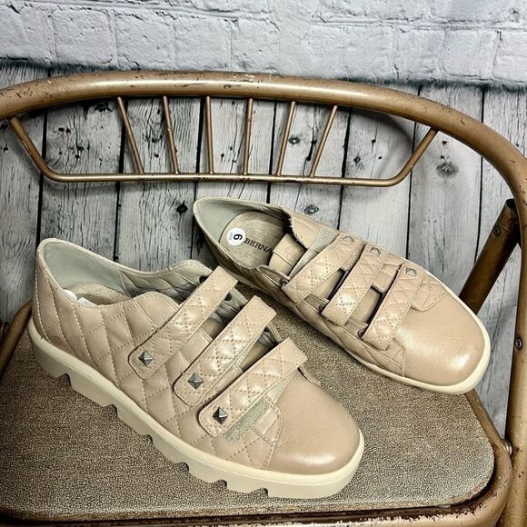 NEW Bernardo taupe quilted leather chunky sole sneakers size 9M - Picture 10 of 10